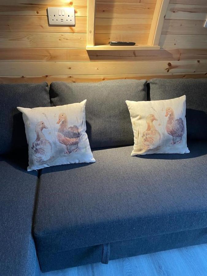 דירות מילנגאבי Glamping Pods מראה חיצוני תמונה