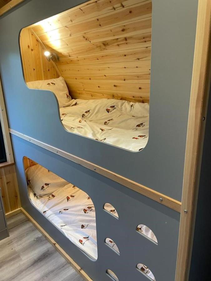 דירות מילנגאבי Glamping Pods מראה חיצוני תמונה